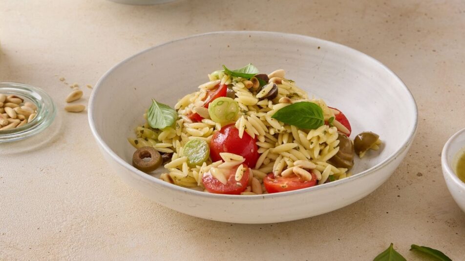 Orzo Salat mit Brunos Salatsauce Vinaigrette